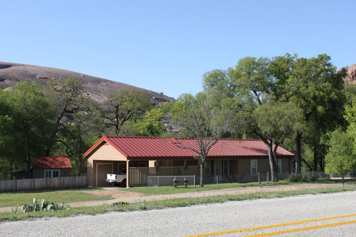 The Moss Ranch 
